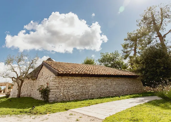 Trullo Amiura B&B